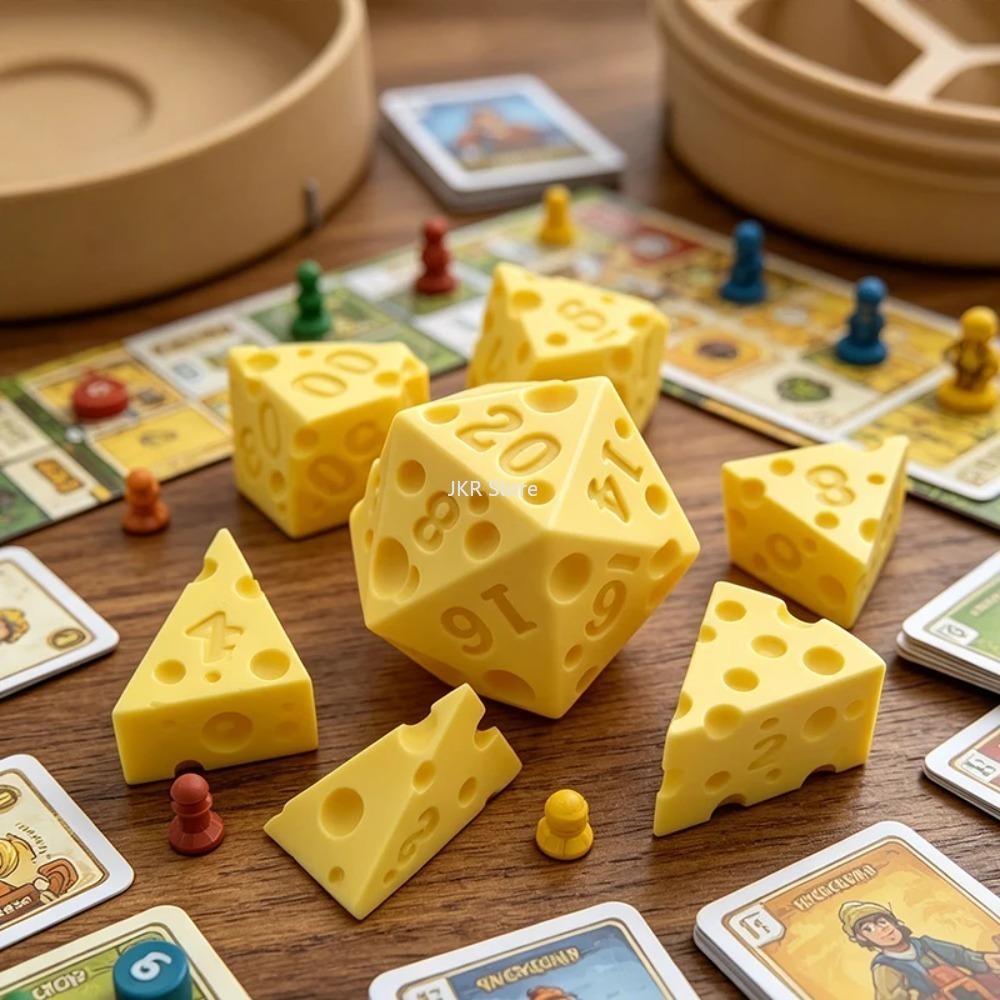 クリエイティブな不規則なチーズ型ダイスセット D4 D20  - Party Games Classic のレビューと価格